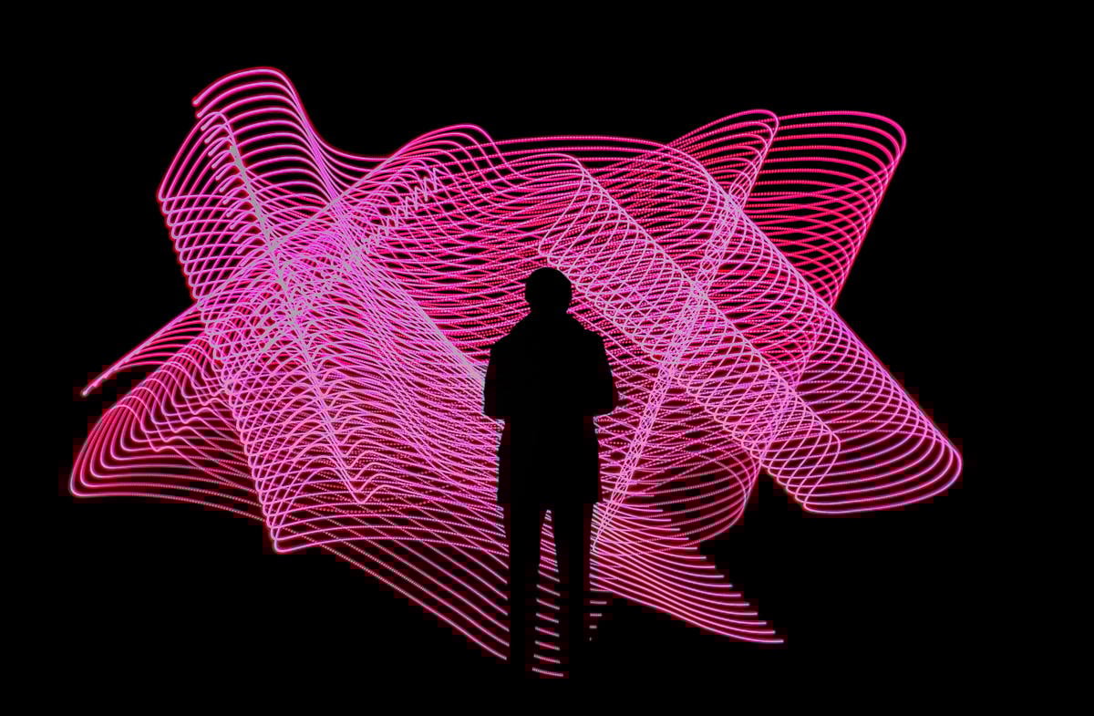 fernand-de-canne-ApfyUz5c5Q0-unsplash_neon_lights_chaos_silhouette_S